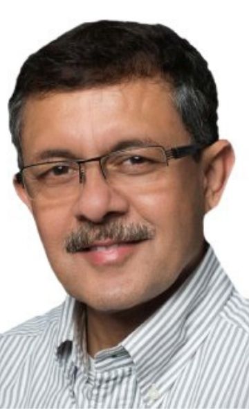 Dr. Amin Prabhakar Maydeo