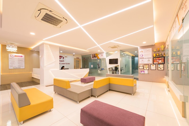 Aakash Eye Clinic and Laser Center