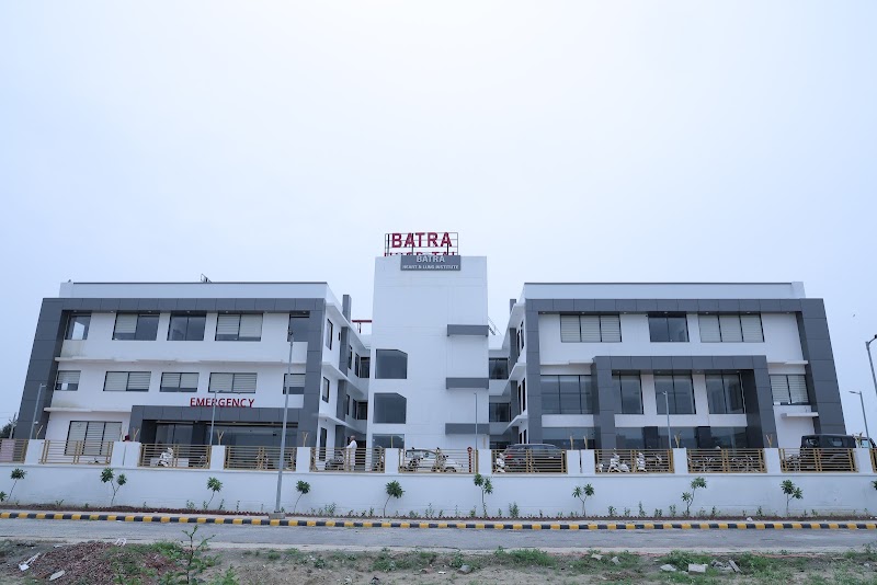 Batra Super Speciality Hospital & Heart Institute