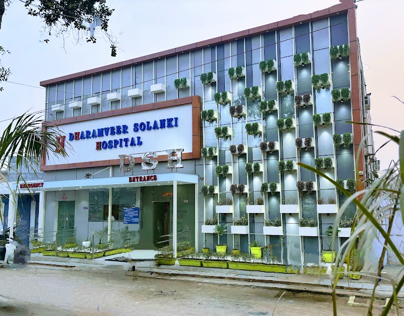 Dharamveer Solanki Hospital