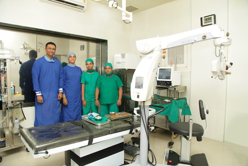 Max Vision Advanced Eye Care Centre