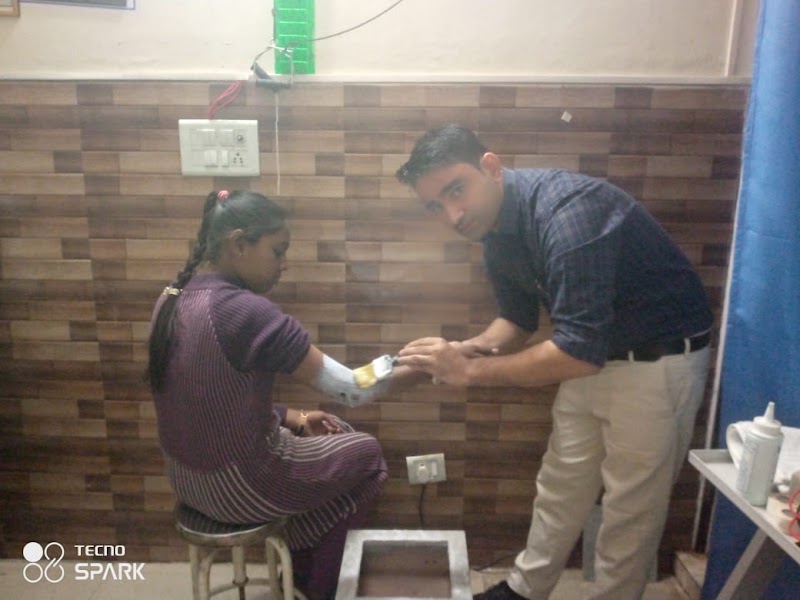 Sushila Hospital, Bulandshahr